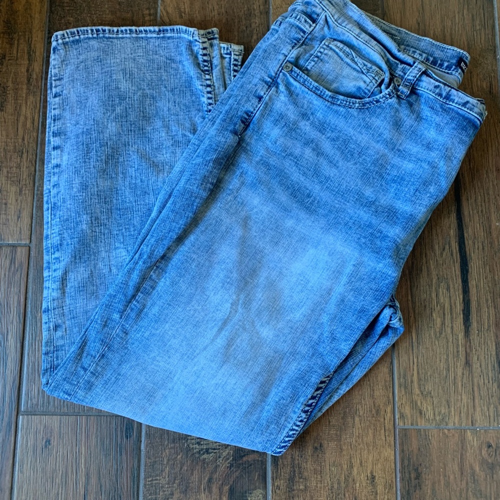 BKE jeans from Buckle size 40/32 Taylor Straight fit 30$